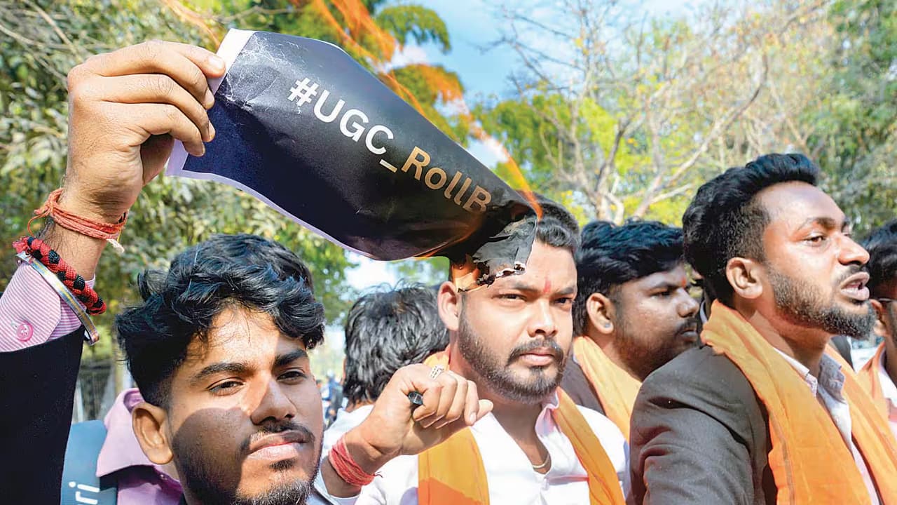 ಯುಜಿಸಿಯ ತಾರತಮ್ಯ ತಡೆ ಸಮಿತಿ : ಜನರಲ್ ವರ್ಗ ಕಿಡಿ– ಸಮಾನತೆ ಹಕ್ಕಿನ ಉಲ್ಲಂಘನೆ: ಸುಪ್ರೀಂಗೆ ಅರ್ಜಿ — | General Category Up In Arms Over Ugcs Anti Discrimination Committee ಯುಜಿಸಿಯ ತಾರತಮ್ಯ ತಡೆ ಸಮಿತಿ : ಜನರಲ್ ವರ್ಗ ಕಿಡಿ– ಸಮಾನತೆ ಹಕ್ಕಿನ ಉಲ್ಲಂಘನೆ: ಸುಪ್ರೀಂಗೆ ಅರ್ಜಿ — | General Category Up In Arms Over Ugcs Anti Discrimination Committee