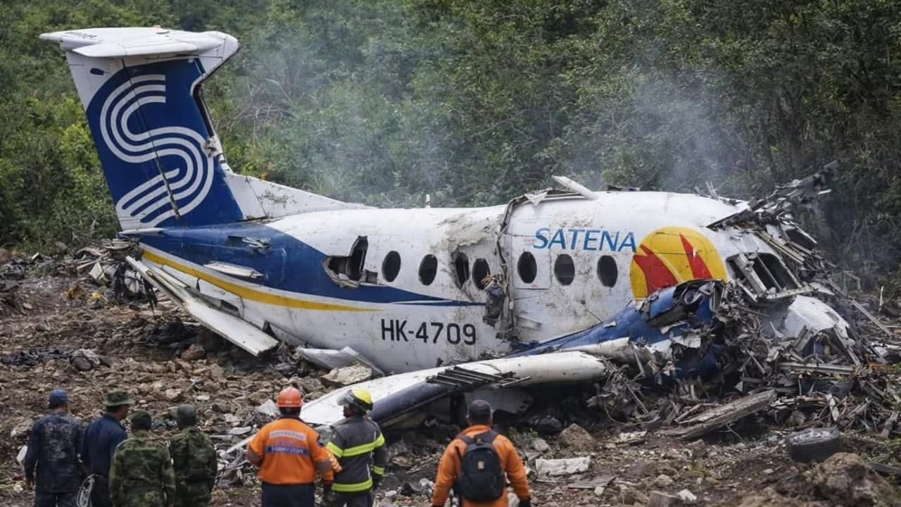 Northeast Colombia Plane Crash Kills 15, Including Congressman, After Takeoff (WATCH)