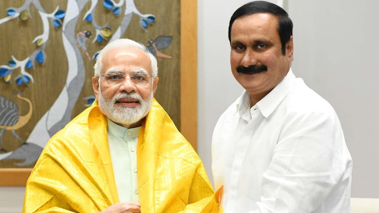 அன்புமணிக்கு அல்வா கொடுத்த அமித் ஷா.. டெல்லி பாஜக போட்ட பகீர் அரசியல் கணக்கு..!