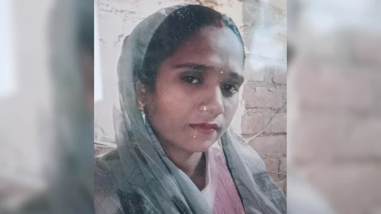 UP Woman Dies While Recording Social Media Reel, Police Say