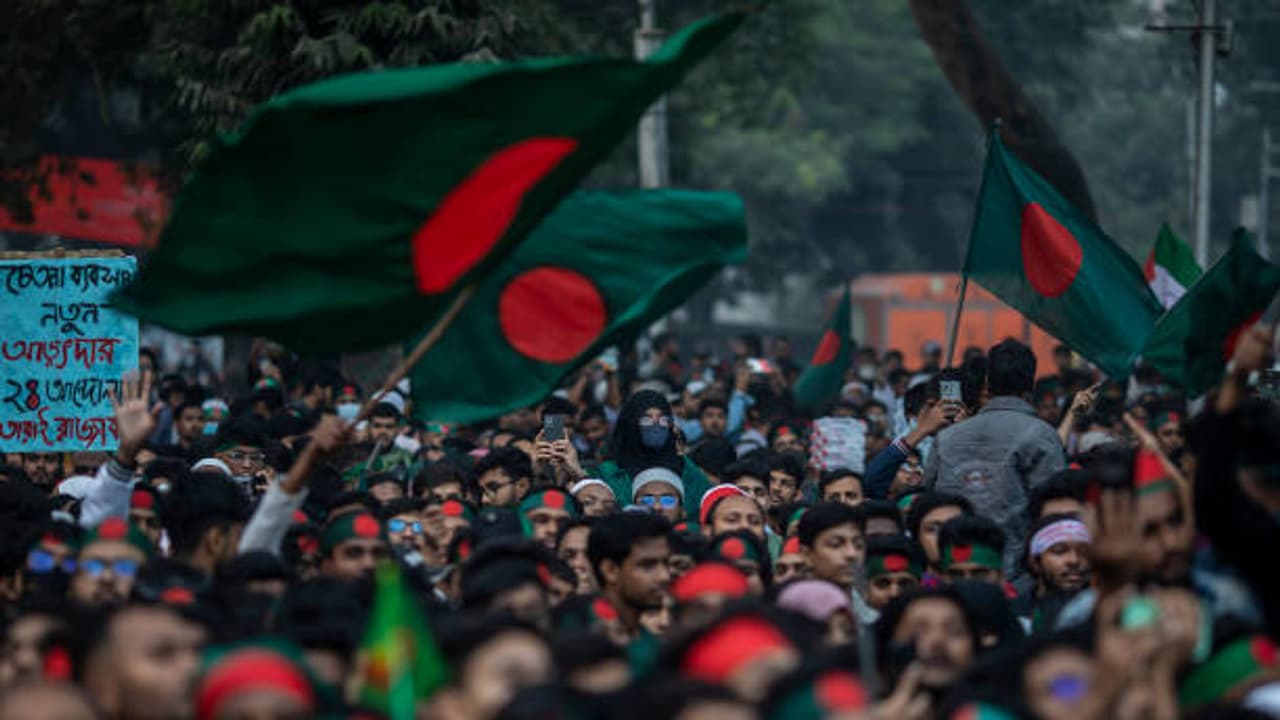 Bangladesh: Stop the Election Rush, Fix the Economy First to Avoid Collapse