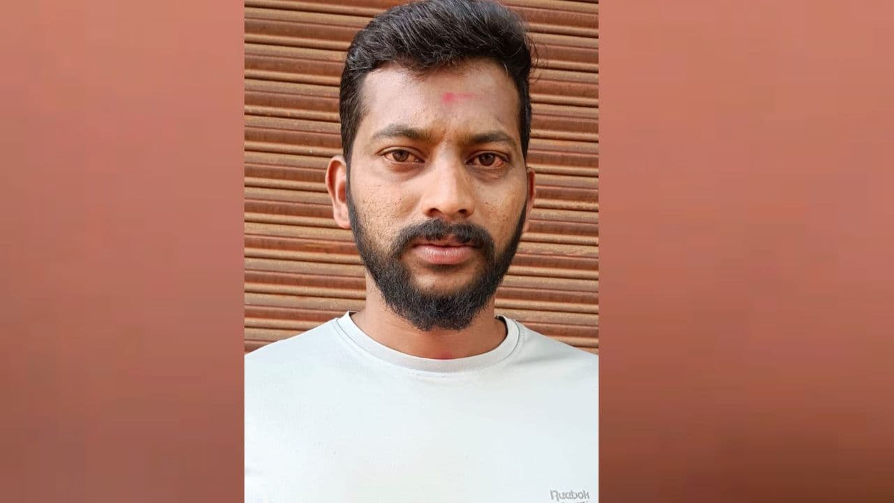 ಸಿದ್ದಾಪುರ ವೃದ್ಧೆ ಹತ್ಯೆ ಪ್ರಕರಣ: ಅಪರಾಧಿಗೆ ಜೀವಾವಧಿ ಶಿಕ್ಷೆ ವಿಧಿಸಿ ಶಿರಸಿ ನ್ಯಾಯಾಲಯದ ಐತಿಹಾಸಿಕ ತೀರ್ಪು | Siddapura Elderly Woman Murder Case Life Imprisonment Verdict Sat ಸಿದ್ದಾಪುರ ವೃದ್ಧೆ ಹತ್ಯೆ ಪ್ರಕರಣ: ಅಪರಾಧಿಗೆ ಜೀವಾವಧಿ ಶಿಕ್ಷೆ ವಿಧಿಸಿ ಶಿರಸಿ ನ್ಯಾಯಾಲಯದ ಐತಿಹಾಸಿಕ ತೀರ್ಪು | Siddapura Elderly Woman Murder Case Life Imprisonment Verdict Sat