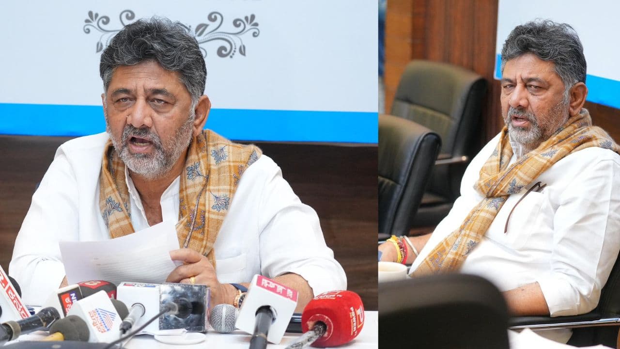 ಬೆಂಗಳೂರಿನ ರಸ್ತೆಗೆ ₹2,671 ಕೋಟಿ; ವಿಶ್ವಬ್ಯಾಂಕ್ನಿಂದ ₹1600 ಕೋಟಿ ಸಾಲ ಪಡೆದು ರಾಜಕಾಲುವೆ ನಿರ್ಮಾಣ | Rs 2671 Crore For Bengaluru Road Rs 1600 Crore Loan From World Bank To Construct Rajakaluve Dcm Dk Shivakumar Mrq ಬೆಂಗಳೂರಿನ ರಸ್ತೆಗೆ ₹2,671 ಕೋಟಿ; ವಿಶ್ವಬ್ಯಾಂಕ್ನಿಂದ ₹1600 ಕೋಟಿ ಸಾಲ ಪಡೆದು ರಾಜಕಾಲುವೆ ನಿರ್ಮಾಣ | Rs 2671 Crore For Bengaluru Road Rs 1600 Crore Loan From World Bank To Construct Rajakaluve Dcm Dk Shivakumar Mrq