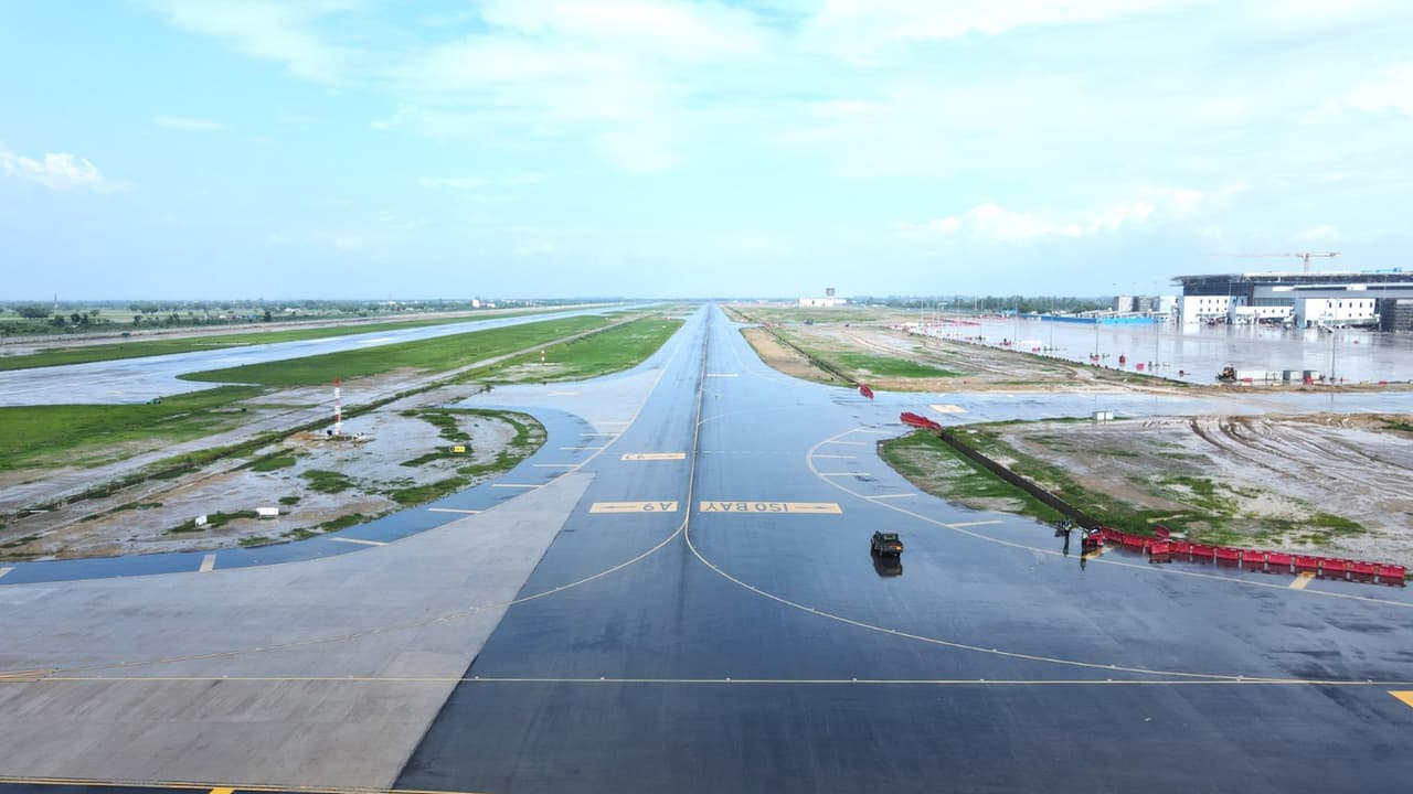 Noida International Airport: अकासा एयर बनाएगी पहला MRO सेंटर, यूपी बनेगा देश का नया एविएशन हब