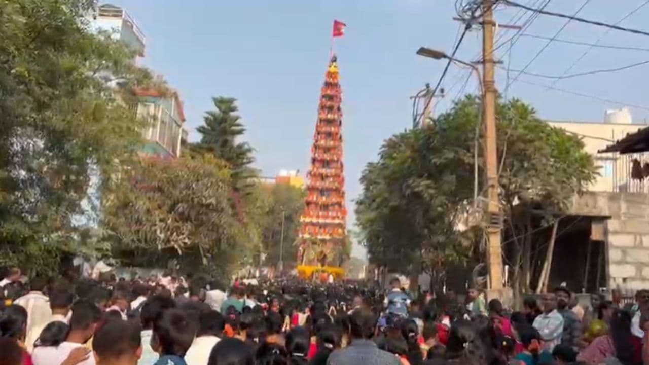 ಹುಸ್ಕೂರು ಮದ್ದೂರಮ್ಮ ಜಾತ್ರೆ ಕುರ್ಜುಗಳ ಎತ್ತರಕ್ಕೆ ಬಿದ್ದ ಕಡಿವಾಣ; ಗಲಿವರನ ಬದಲು ಛೋಟಾ ಭೀಮ್ ನೋಡಿದಂಗಾಯ್ತೆಂದ ಜನ! ಹುಸ್ಕೂರು ಮದ್ದೂರಮ್ಮ ಜಾತ್ರೆ ಕುರ್ಜುಗಳ ಎತ್ತರಕ್ಕೆ ಬಿದ್ದ ಕಡಿವಾಣ; ಗಲಿವರನ ಬದಲು ಛೋಟಾ ಭೀಮ್ ನೋಡಿದಂಗಾಯ್ತೆಂದ ಜನ!