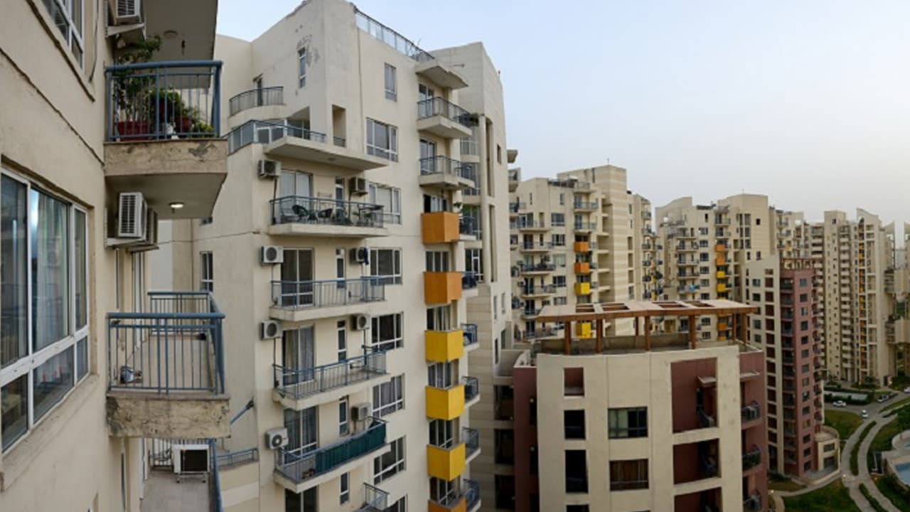 Punjab University's Student Jumps to Death From 28th Floor After Parents’ Scolding In Noida