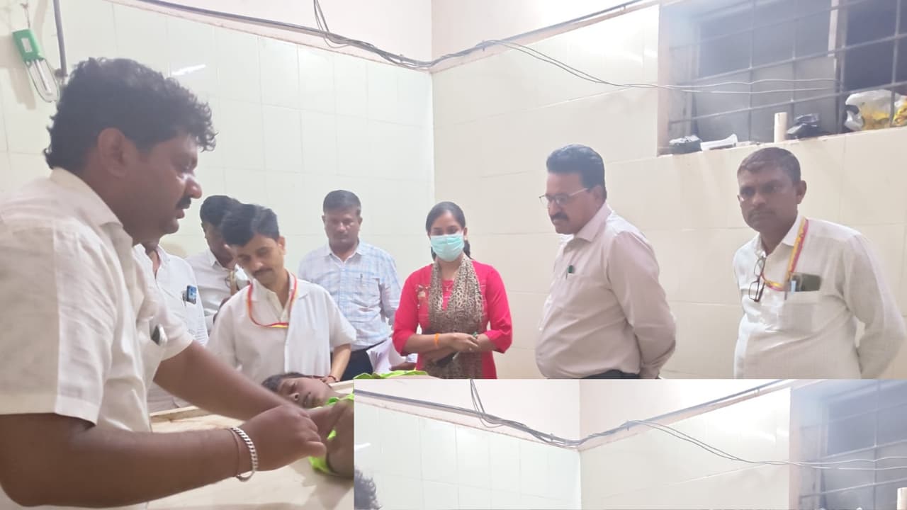 Koppal Thunderstorms ಕೊಪ್ಪಳದಲ್ಲಿ ಸಿಡಿಲು ಬಡಿದು ಬಾಲಕ ಸಾವು, ರಾಜ್ಯದಲ್ಲಿ ಮಳೆಗೆ ಮೊದಲ ಬಲಿ | Koppal Tragedy Young Boy Killed In Lightning Strike As Pre Monsoon Rains Lash Karnataka Koppal Thunderstorms ಕೊಪ್ಪಳದಲ್ಲಿ ಸಿಡಿಲು ಬಡಿದು ಬಾಲಕ ಸಾವು, ರಾಜ್ಯದಲ್ಲಿ ಮಳೆಗೆ ಮೊದಲ ಬಲಿ | Koppal Tragedy Young Boy Killed In Lightning Strike As Pre Monsoon Rains Lash Karnataka