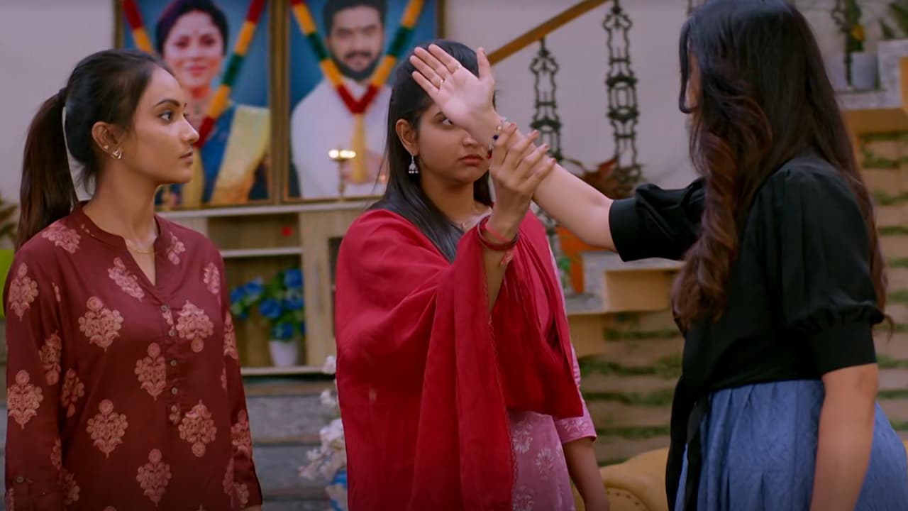 Serial Episode Brahmamudi Serial Today Episode: బైక్ కోసం తమ్ముడిని ఇరికేంచేసిన రాజు ...