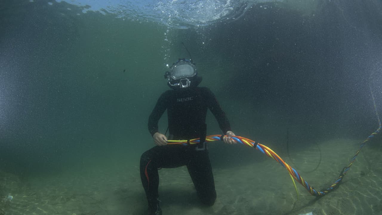 Israel-Iran Conflict: Can Iran Disrupt Internet by Cutting Undersea Cables in Hormuz?