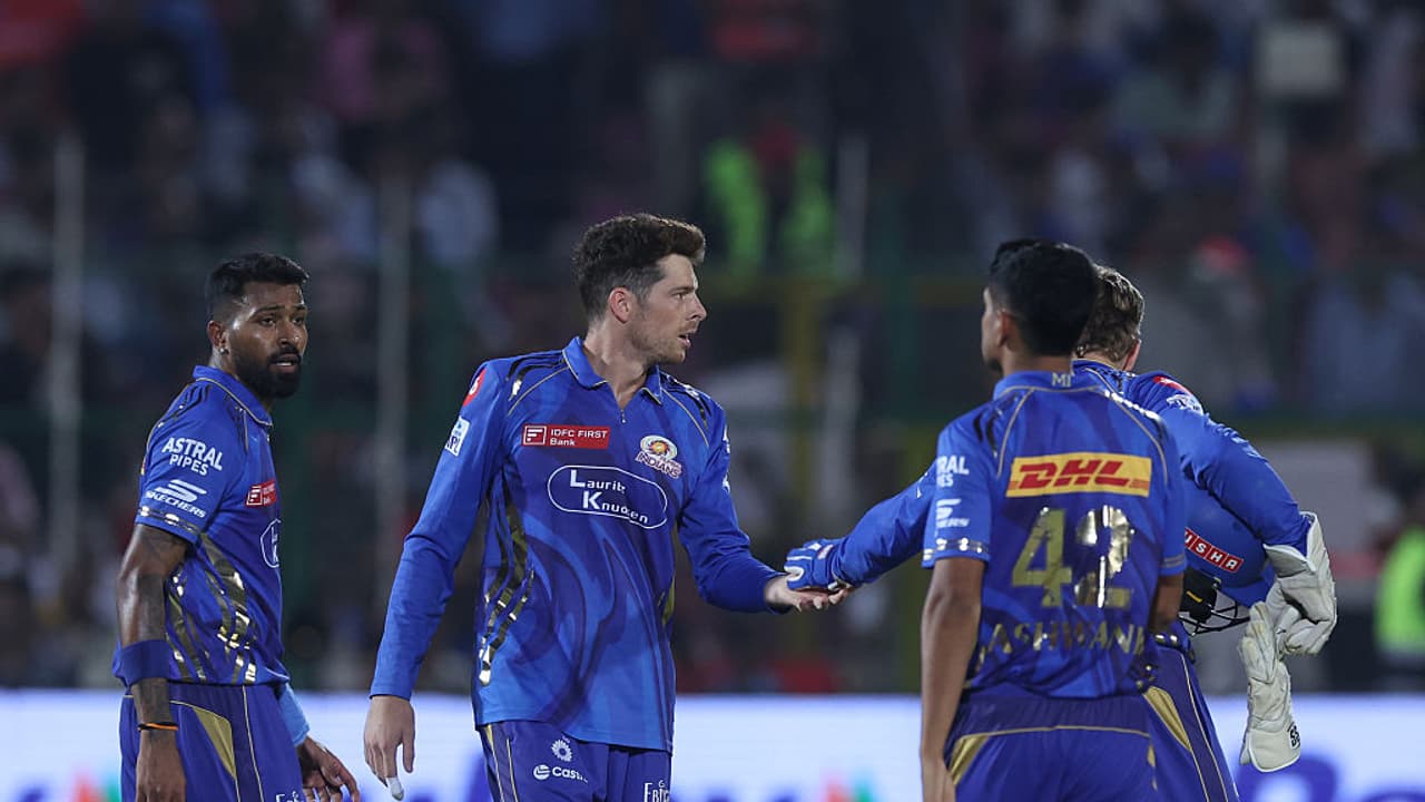 തുടര്‍ തോല്‍വികള്‍ക്ക് പിന്നാലെ മുംബൈ ഇന്ത്യൻസിന് അടുത്ത തിരിച്ചടി, സൂപ്പര്‍ താരം പരിക്കേറ്റ് പുറത്ത്, പകരക്കാരനെ പ്രഖ്യാപിച്ചു - Asianet News Malayalam