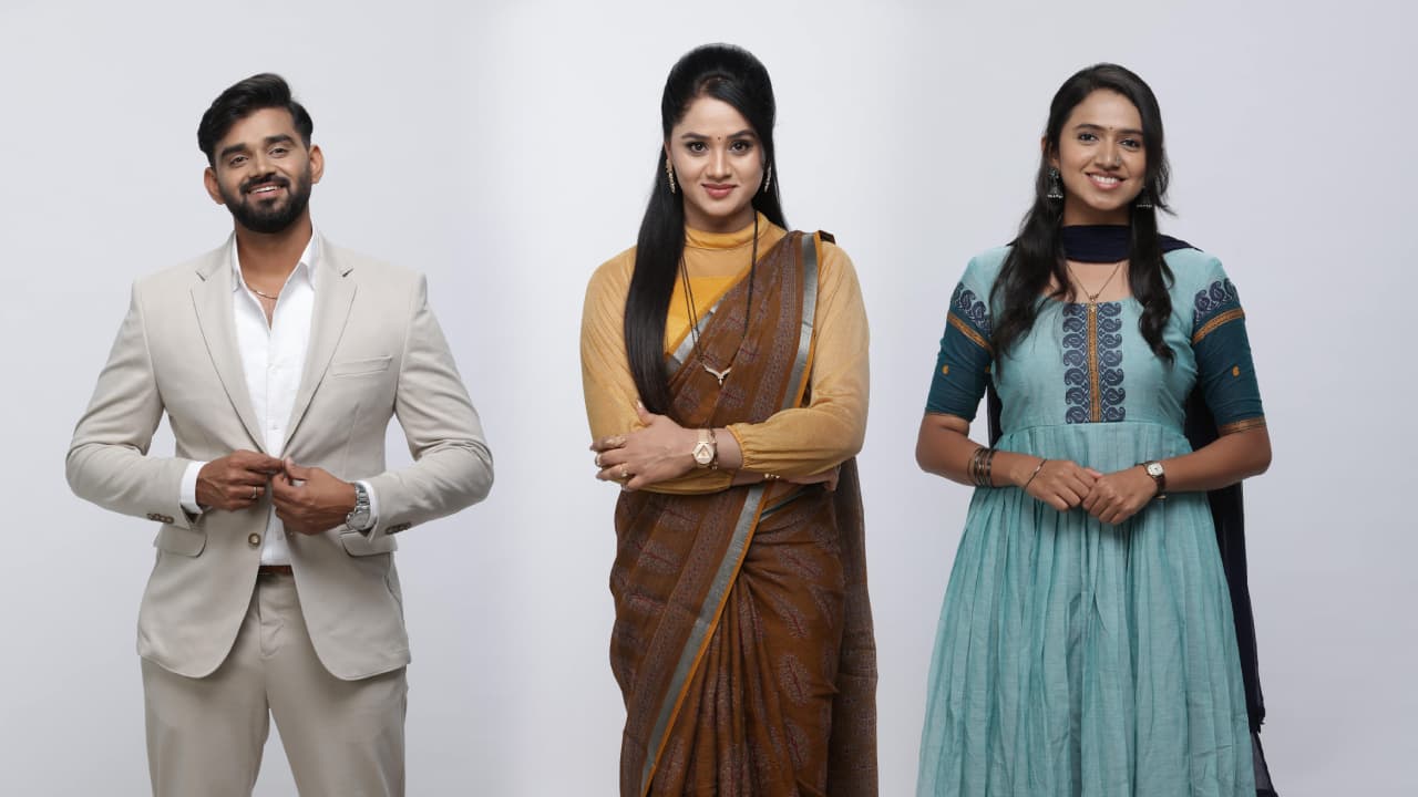 Muguthi Malli Serial: ಶ್ರೀಮಂತ ಹುಡುಗನನ್ನು ಕಂಡ್ರೆ ಉರಿದು ಬೀಳೋ ಮಲ್ಲಿ; ಹಸಿವು ನೋಡದ ವಿರಾಜ್ ಮಧ್ಯೆ ಲವ್ | Chandan Gowda Tanuja Venkatesh Starrer Muguthi Malli Kannada Serial In Sun Udaya Muguthi Malli Serial: ಶ್ರೀಮಂತ ಹುಡುಗನನ್ನು ಕಂಡ್ರೆ ಉರಿದು ಬೀಳೋ ಮಲ್ಲಿ; ಹಸಿವು ನೋಡದ ವಿರಾಜ್ ಮಧ್ಯೆ ಲವ್ | Chandan Gowda Tanuja Venkatesh Starrer Muguthi Malli Kannada Serial In Sun Udaya