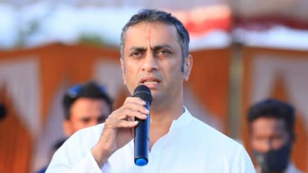 ಬಿಜೆಪಿ ಆನೆ ದಾಳಿಯಿಂದಾದ ಸಾವಿನಲ್ಲೂ ರಾಜಕೀಯ ಮಾಡುತ್ತಿದೆ: ಎ.ಎಸ್.ಪೊನ್ನಣ್ಣ ಅಸಮಾಧಾನ | As Ponnanna Slams Bjp Elephant Attack Politics Kodagu Gvd ಬಿಜೆಪಿ ಆನೆ ದಾಳಿಯಿಂದಾದ ಸಾವಿನಲ್ಲೂ ರಾಜಕೀಯ ಮಾಡುತ್ತಿದೆ: ಎ.ಎಸ್.ಪೊನ್ನಣ್ಣ ಅಸಮಾಧಾನ | As Ponnanna Slams Bjp Elephant Attack Politics Kodagu Gvd