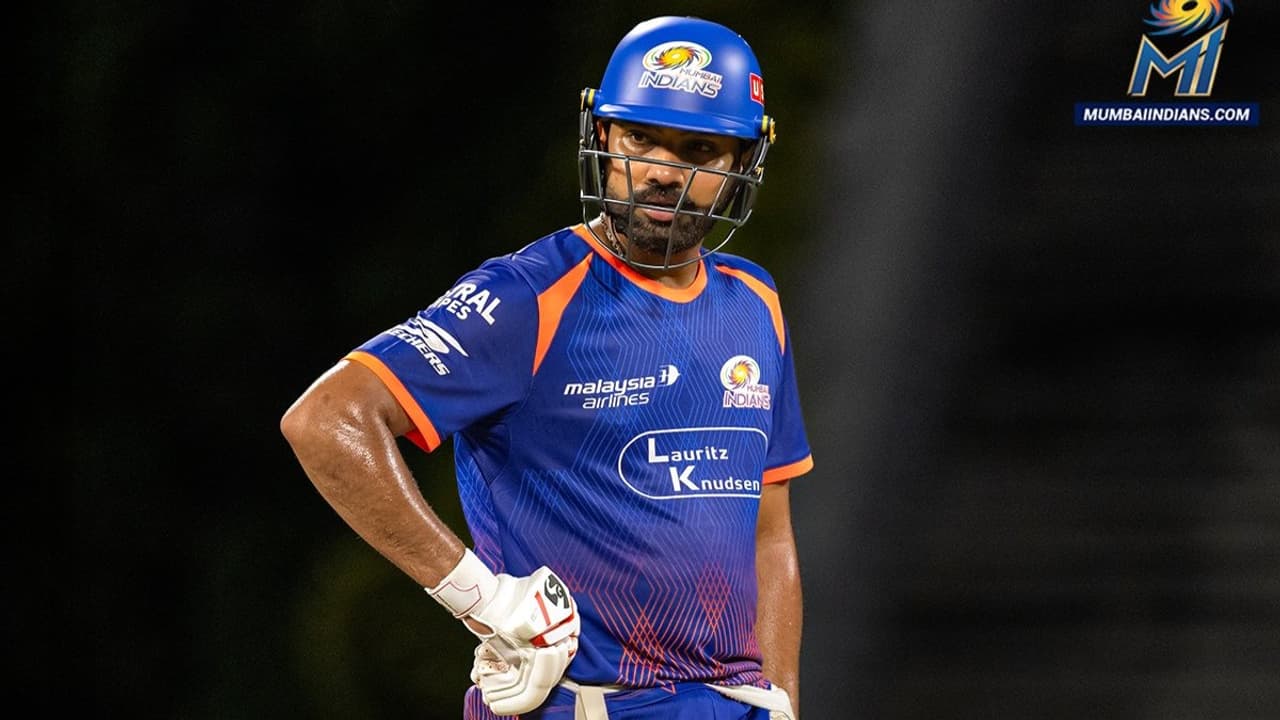 IPL 2026: Rohit Sharma's Pull Shot Leaves Naman Dir Impressed During MI's Intra-Squad Match (WATCH)