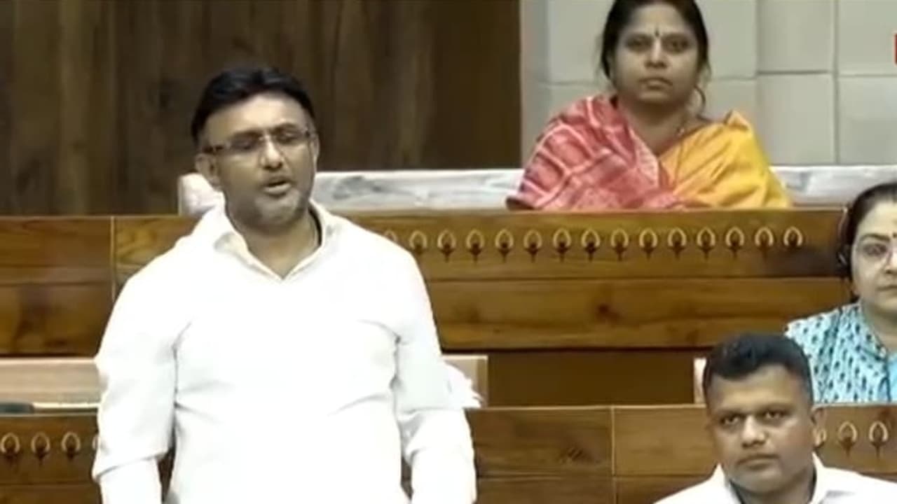 Water Crisis: ಎತ್ತಿನಹೊಳೆ ಯೋಜನೆಯ ಕಾಮಗಾರಿ ಪೂರ್ಣಗೊಳಿಸಿ: ಸಂಸದ ಡಾ.ಕೆ.ಸುಧಾಕರ್ ಒತ್ತಾಯ | Kc Valley Hn Valley Project Water Supply Dr K Sudhakar Demand Gvd Water Crisis: ಎತ್ತಿನಹೊಳೆ ಯೋಜನೆಯ ಕಾಮಗಾರಿ ಪೂರ್ಣಗೊಳಿಸಿ: ಸಂಸದ ಡಾ.ಕೆ.ಸುಧಾಕರ್ ಒತ್ತಾಯ | Kc Valley Hn Valley Project Water Supply Dr K Sudhakar Demand Gvd