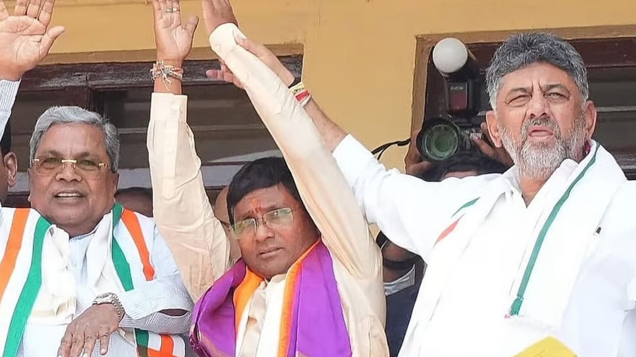 Bagalkote Bypolls: ಮೇಟಿ ಸಾಹೇಬರ ಜನಪರ ಕಾರ್ಯ ನೋಡಿ ಮತ ಕೊಡಿ: ಉಮೇಶ್ ಮೇಟಿ ಪರ ಭರ್ಜರಿ ಪ್ರಚಾರ | Bagalkot By Election Massive Campaign For Congress Candidate Umesh Meti Rav Bagalkote Bypolls: ಮೇಟಿ ಸಾಹೇಬರ ಜನಪರ ಕಾರ್ಯ ನೋಡಿ ಮತ ಕೊಡಿ: ಉಮೇಶ್ ಮೇಟಿ ಪರ ಭರ್ಜರಿ ಪ್ರಚಾರ | Bagalkot By Election Massive Campaign For Congress Candidate Umesh Meti Rav