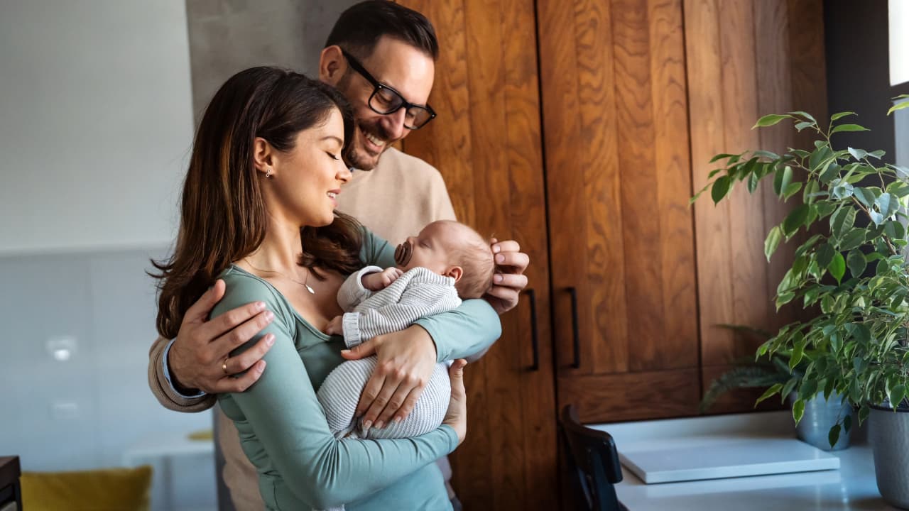 Having Children Does Not Increase Long-Term Happiness, But It Can Ruin Your Relationship: Study