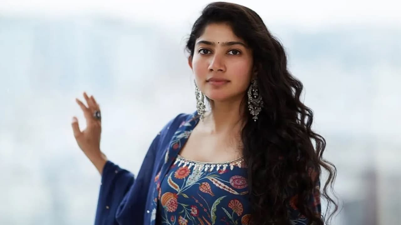 'ഹിന്ദി അറിയാതെയാണോ സീതയാവുന്നത്?; സായ് പല്ലവിക്ക് നേരെ സൈബർ ആക്രമണം - Asianet News Malayalam