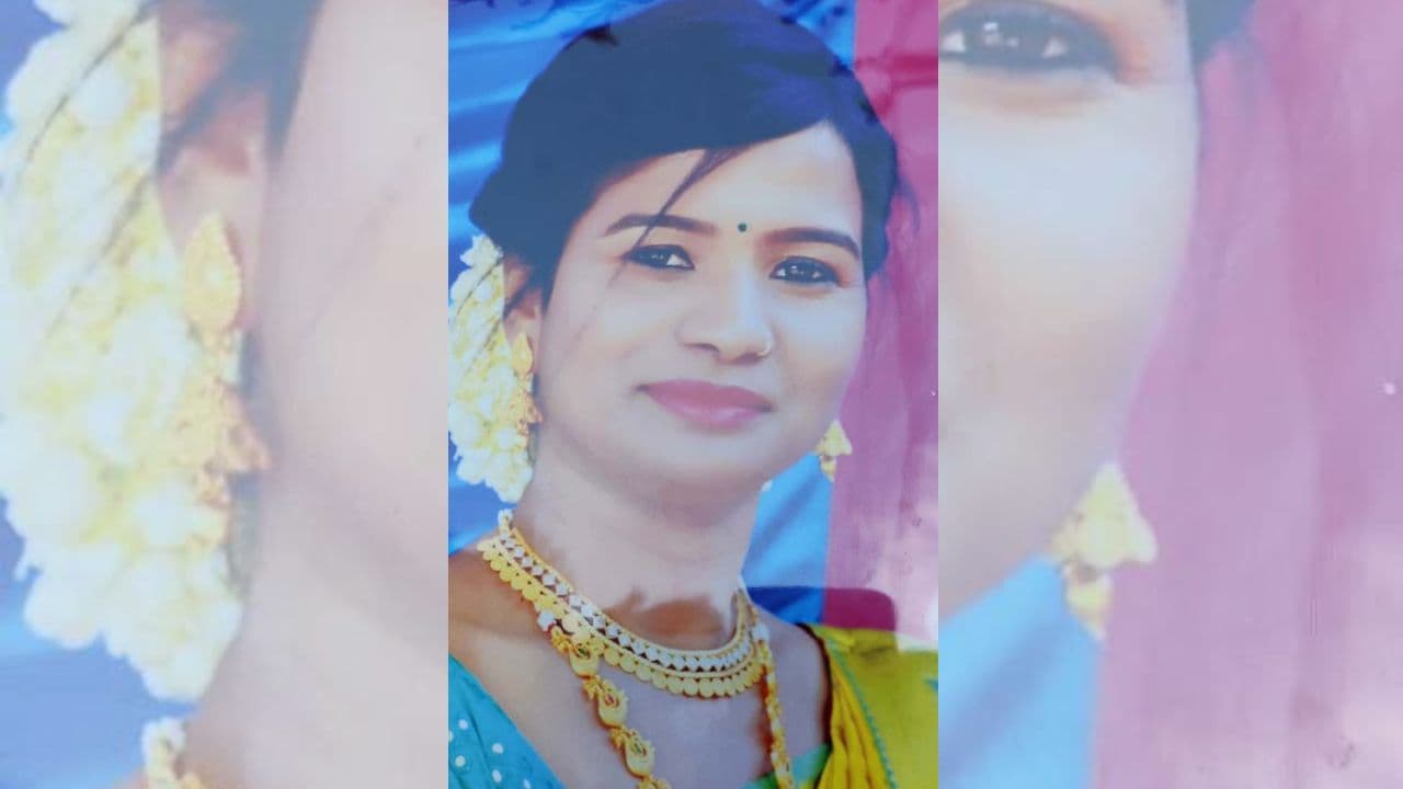 ವರದಕ್ಷಿಣೆಗಾಗಿ ಪೆಟ್ರೋಲ್ ಸುರಿದು ಗರ್ಭಿಣಿ ಸೊಸೆಯನ್ನೇ ಕೊಂದ್ರು: ನಾಲ್ವರು ಅರೆಸ್ಟ್ | Soraba Shivamogga Four Arrested For Killing Pregnant Daughter In Law With Petrol For Dowry Mrq ವರದಕ್ಷಿಣೆಗಾಗಿ ಪೆಟ್ರೋಲ್ ಸುರಿದು ಗರ್ಭಿಣಿ ಸೊಸೆಯನ್ನೇ ಕೊಂದ್ರು: ನಾಲ್ವರು ಅರೆಸ್ಟ್ | Soraba Shivamogga Four Arrested For Killing Pregnant Daughter In Law With Petrol For Dowry Mrq