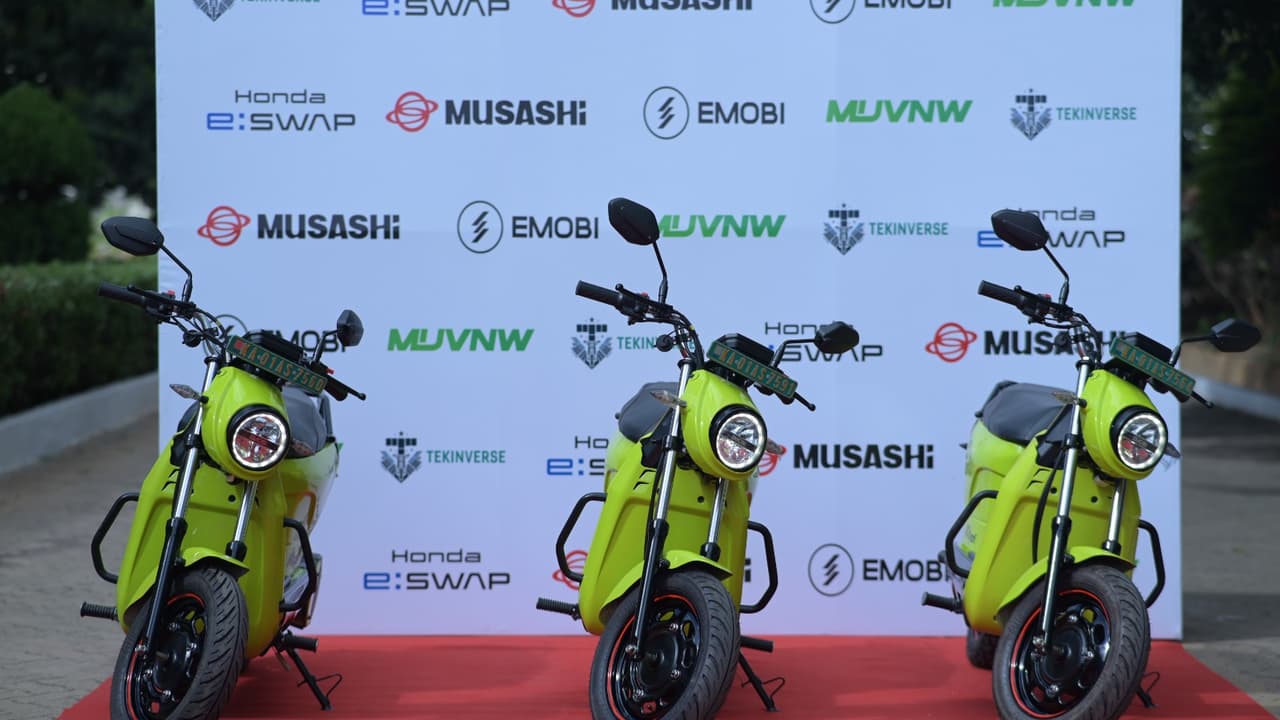 ಕರ್ನಾಟಕದ ಎಮೊಬಿ ಎಲೆಕ್ಟ್ರಿಕ್ ಸ್ಕೂಟರ್ ಅತೀ ಕಡಿಮೆ ಬೆಲೆಯಲ್ಲಿ ಬಿಡುಗಡೆ ಕರ್ನಾಟಕದ ಎಮೊಬಿ ಎಲೆಕ್ಟ್ರಿಕ್ ಸ್ಕೂಟರ್ ಅತೀ ಕಡಿಮೆ ಬೆಲೆಯಲ್ಲಿ ಬಿಡುಗಡೆ