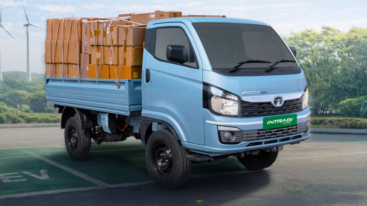 Tata Intra EV: டாடா-வின் புதிய எலக்ட்ரிக் பிக்கப்! சிங்கிள் சார்ஜில் 211 கி.மீ. ரேஞ்ச்!