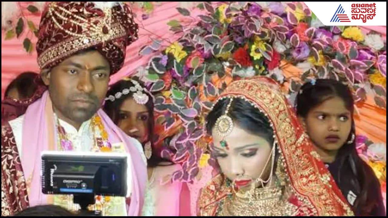 ಇನ್ನೇನು ವರ ತಾಳಿ ಕಟ್ಟಬೇಕು ಎನ್ನುವಷ್ಟರಲ್ಲಿಯೇ ಮದುಮಗಳಿಗೆ ಮಾಜಿ ಲವರ್ ಗುಂಡೇಟು: ಭೀವಿಡಿಯೋ ವೈರಲ್ | On Camera Bride Shot In Stomach On Wedding Stage In Bihar Suc ಇನ್ನೇನು ವರ ತಾಳಿ ಕಟ್ಟಬೇಕು ಎನ್ನುವಷ್ಟರಲ್ಲಿಯೇ ಮದುಮಗಳಿಗೆ ಮಾಜಿ ಲವರ್ ಗುಂಡೇಟು: ಭೀವಿಡಿಯೋ ವೈರಲ್ | On Camera Bride Shot In Stomach On Wedding Stage In Bihar Suc
