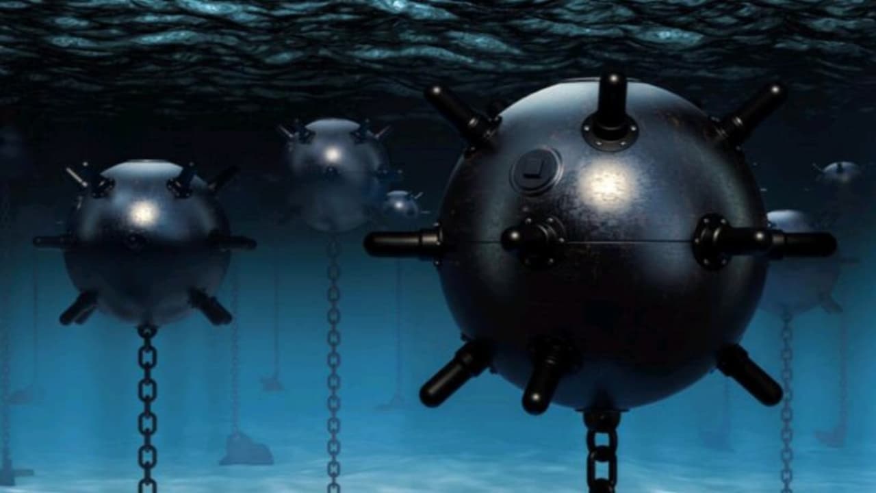 Drifting Death in the Strait: The Invisible Threat Choking the World’s Oil Lifeline