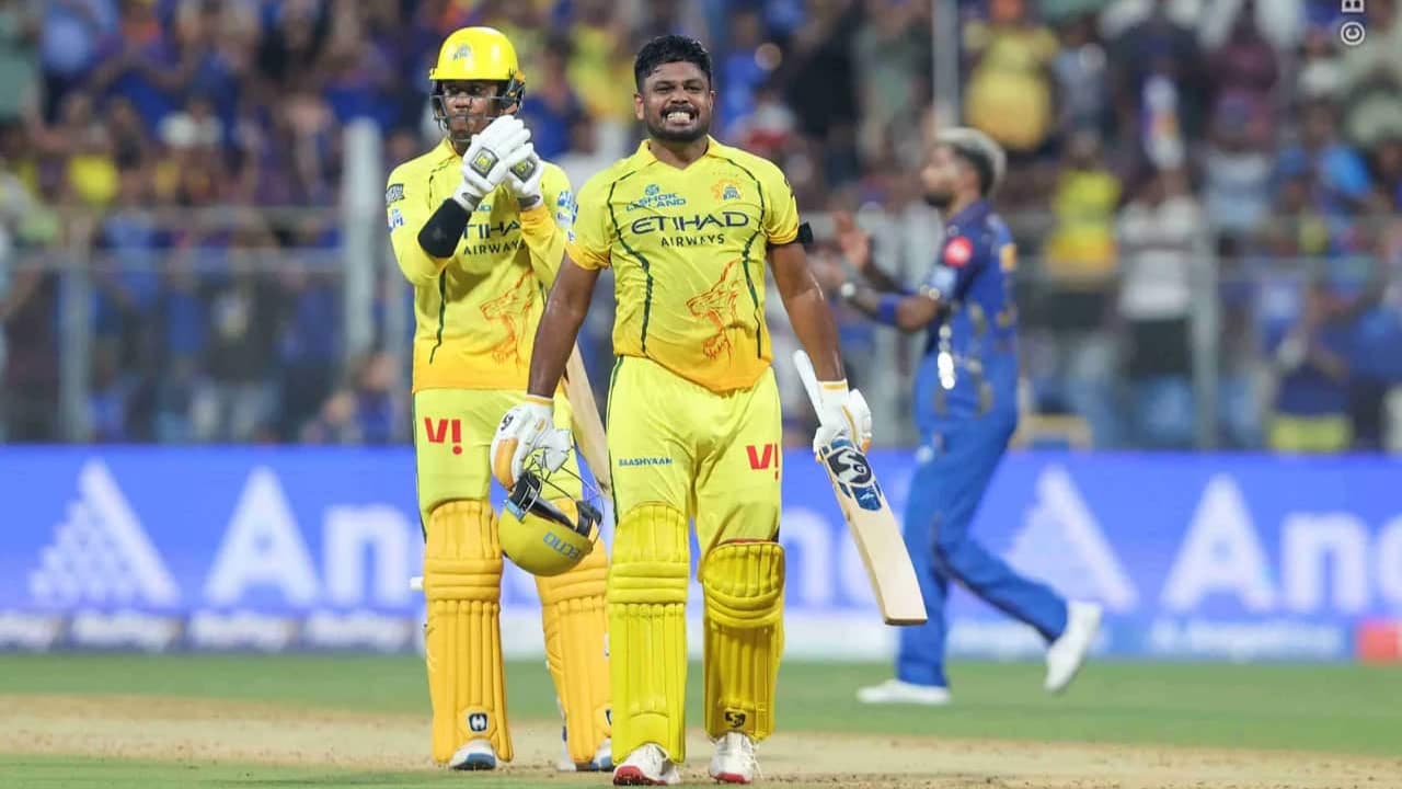 'ആ 6 പന്തും ഞാന്‍ നേരിടാം'; സെഞ്ചുറിക്ക് തൊട്ടുമുൻപ് സഞ്ജു പറഞ്ഞകാര്യം വെളിപ്പെടുത്തി അക്കീൽ ഹൊസൈൻ - Asianet News Malayalam