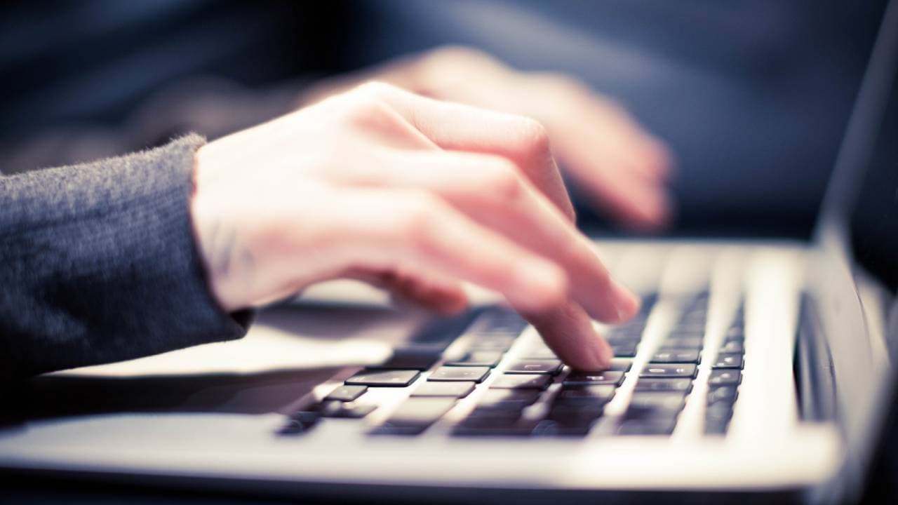 31-Year-Old Couldn’t Find a Job, Took Unpaid Internship Instead—What Happened Next Went Viral