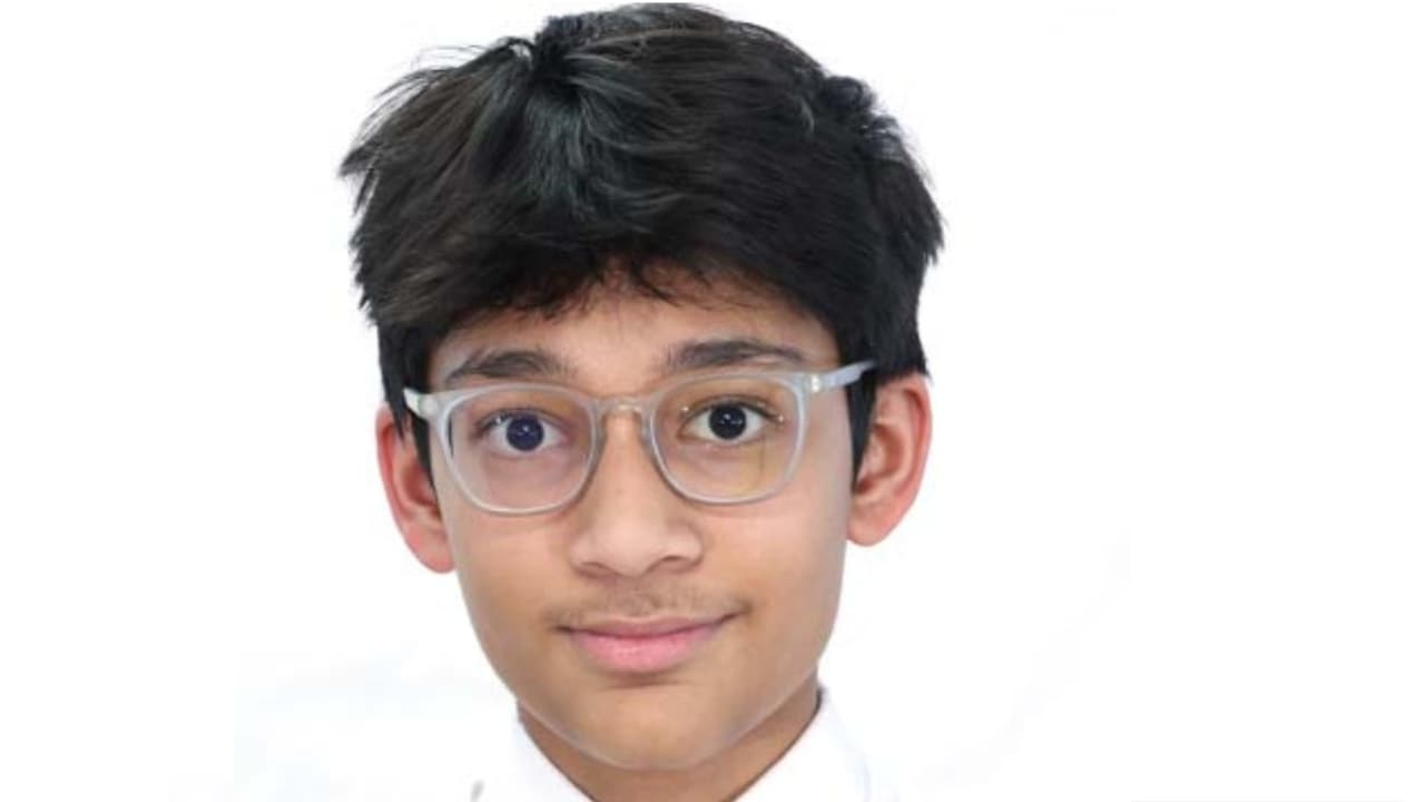 സൗദി അറേബ്യയിൽ ഹൃദയാഘാതം മൂലം മരിച്ച മലയാളി വിദ്യാർത്ഥിയുടെ മൃതദേഹം റിയാദിൽ ഖബറടക്കി - Asianet News Malayalam
