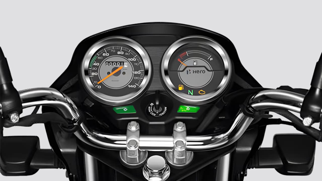 Best Selling Bike: வெறும் ரூ.77,777 தான்! ஜூலையில் 3.35 லட்சம் பேர் வாங்கிய நம்பர் 1 பைக் இதுதான்