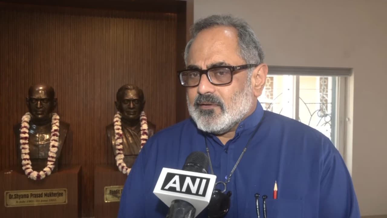 സംസ്ഥാനത്തിന്‍റെ ഔദ്യോഗിക നാമം കേരളം എന്നാക്കുന്നതിനുള്ള ബില്‍ നാളെ ലോക്സഭയില്‍; മോദിക്ക് നന്ദിയെന്ന് രാജീവ് ചന്ദ്രശേഖര്‍