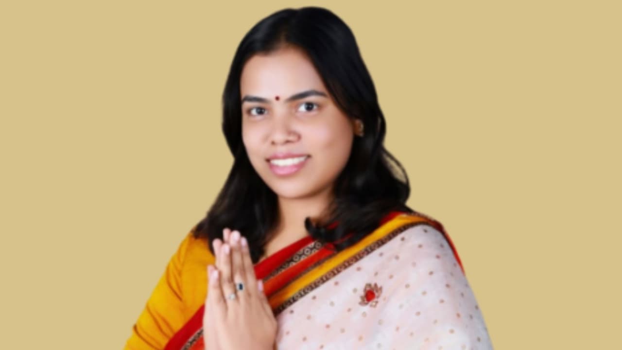 Selvi S Keerthana: 29-Year-Old MLA Makes History as Youngest Minister in Vijay’s New Cabinet