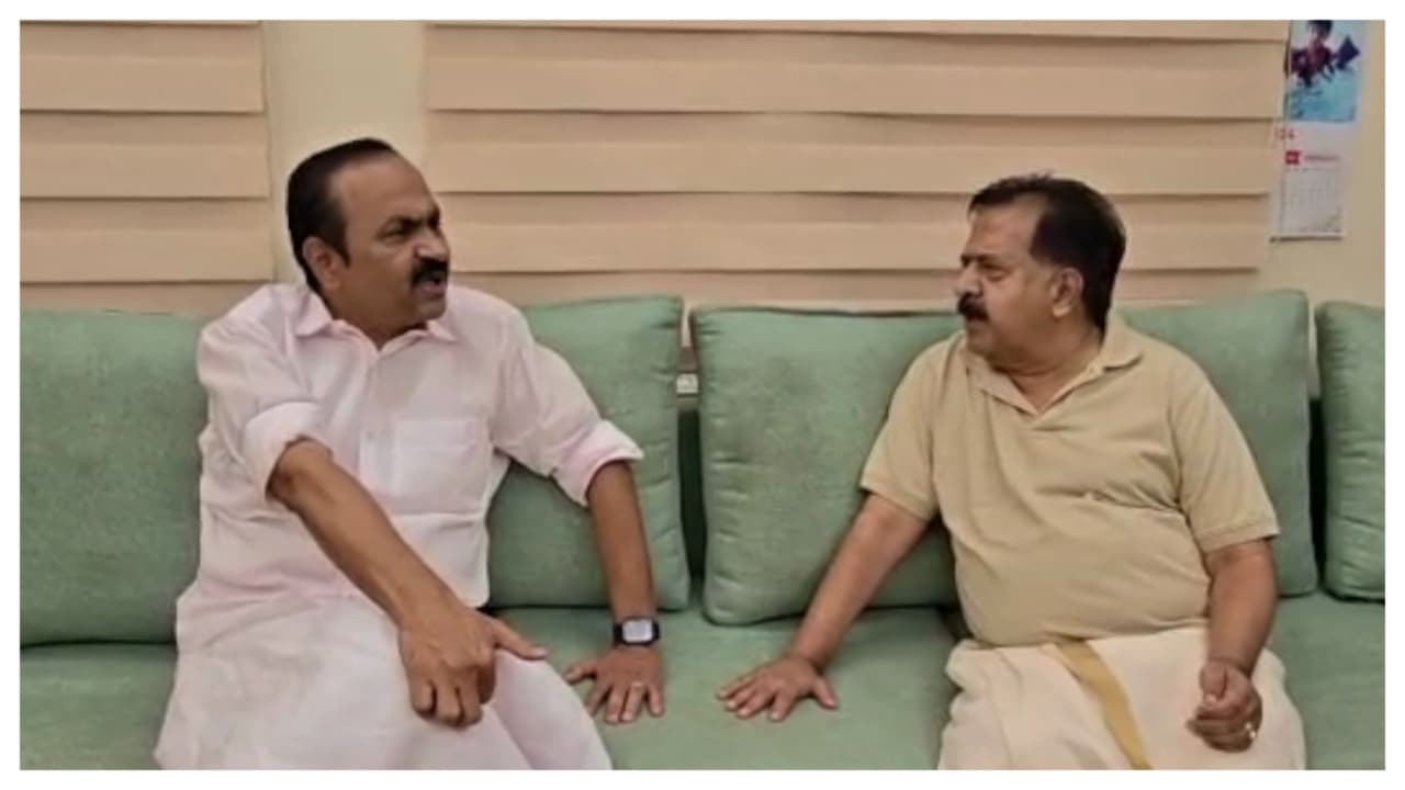 സുപ്രധാനം, സതീശൻ- ചെന്നിത്തല ചർച്ച നടക്കുന്നു, മാസപ്പടിക്കേസിലെ ഇഡി ശുപാർശക്കത്തിന്മേൽ സർക്കാർ തീരുമാനം ഉടനുണ്ടായേക്കും