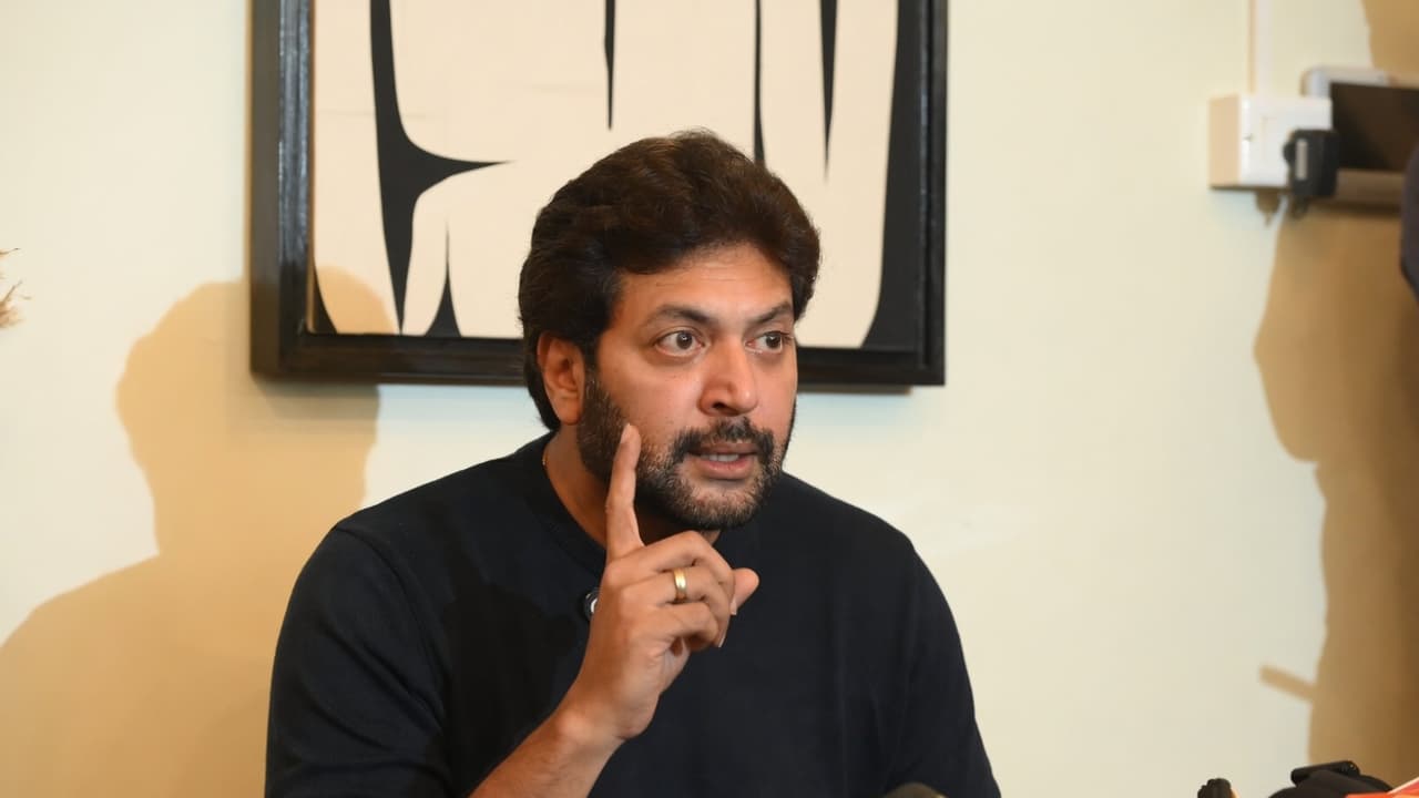 Ravi Mohan : 3 எழுத்து இட்லி நடிகை... உனக்கு என்ன அருகதை இருக்கு என்ன பத்தி பேச - வெளுத்துவாங்கிய ரவி மோகன்