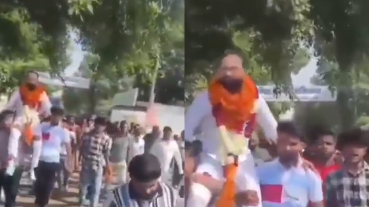 Ghaziabad: Rape Accused Gets Heroic Welcome After Bail, Carried on ...