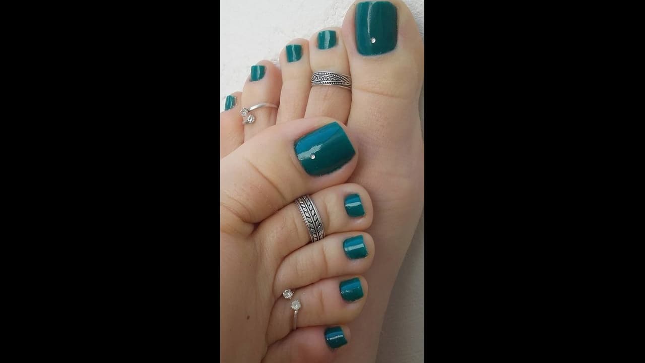 Toe Ring Designs: ಕಾಲ್ಬೆರಳುಗಳಿಗೆ ಆಕರ್ಷಕ ಹಾಗೂ ರಾಯಲ್ ಲುಕ್ ನೀಡುವ 5 ಕಾಲುಂಗುರ ವಿನ್ಯಾಸಗಳಿವು!