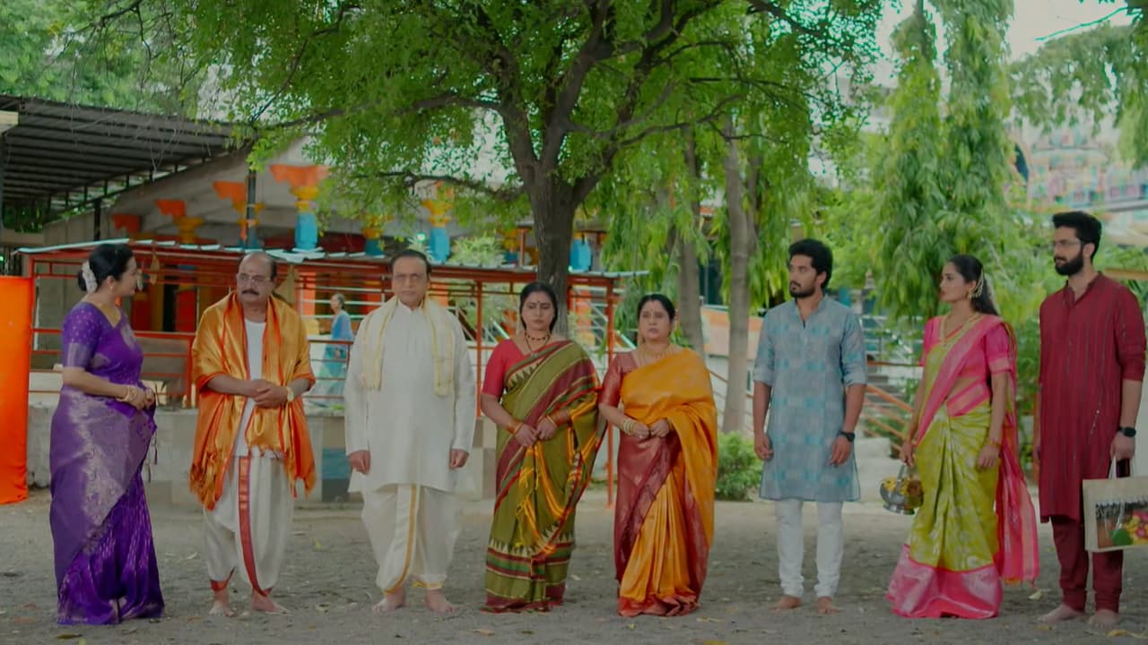 సూరజ్, జ్యోల పూజ-వరుస కలిపిన మాలిని-దీపకు మాలిని ఆఫర్-కార్తీక్ షాక్