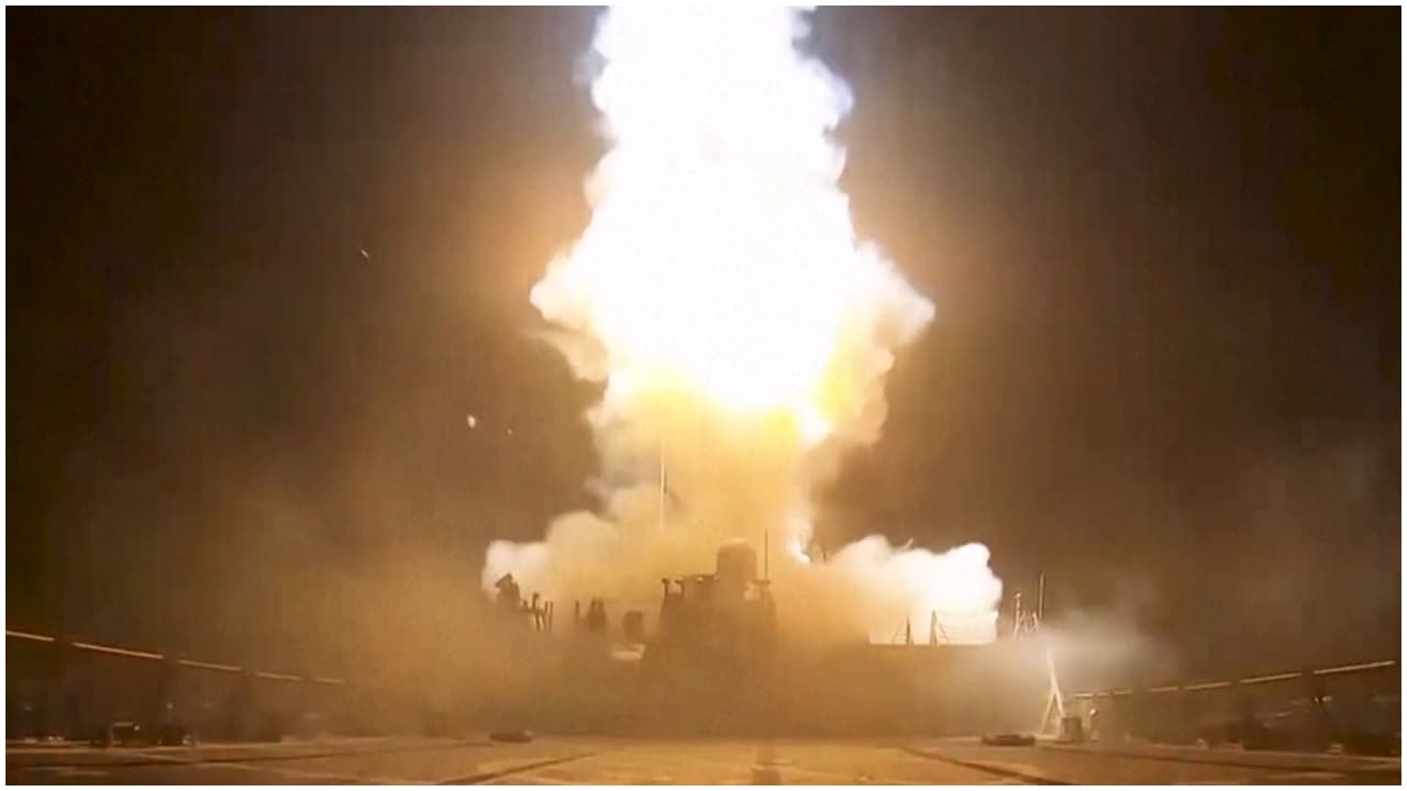 w-1280,h-720,format-jpg,imgid-01kxbnp9b9qxhxqc4yercvrx5v,imgname-iran-attack-1783877018985.jpg