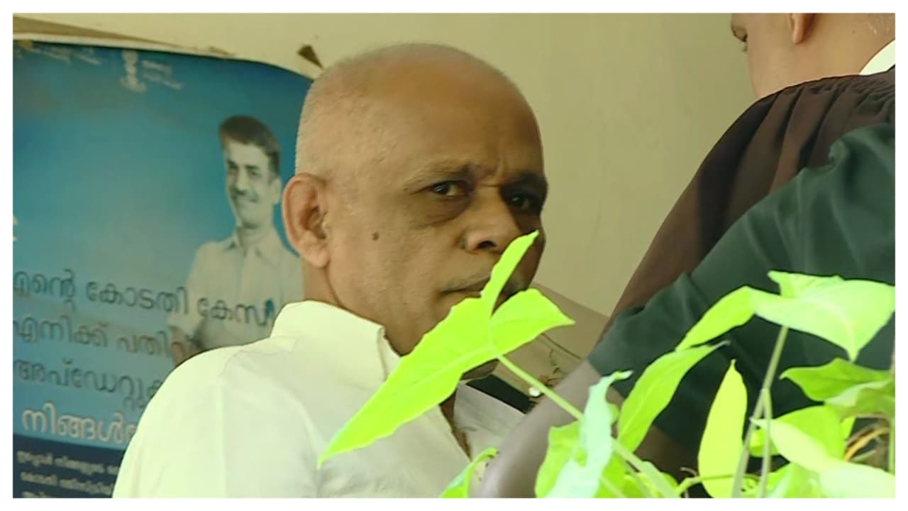 നെന്മാറ ഇരട്ടക്കൊലപാതക കേസ്; ചെന്താമര സ്ഥിരം കുറ്റവാളി, വധശിക്ഷ നൽകണമെന്ന് പ്രോസിക്യൂഷൻ; കേരളം കാത്തിരുന്ന ശിക്ഷാവിധി നാളെ