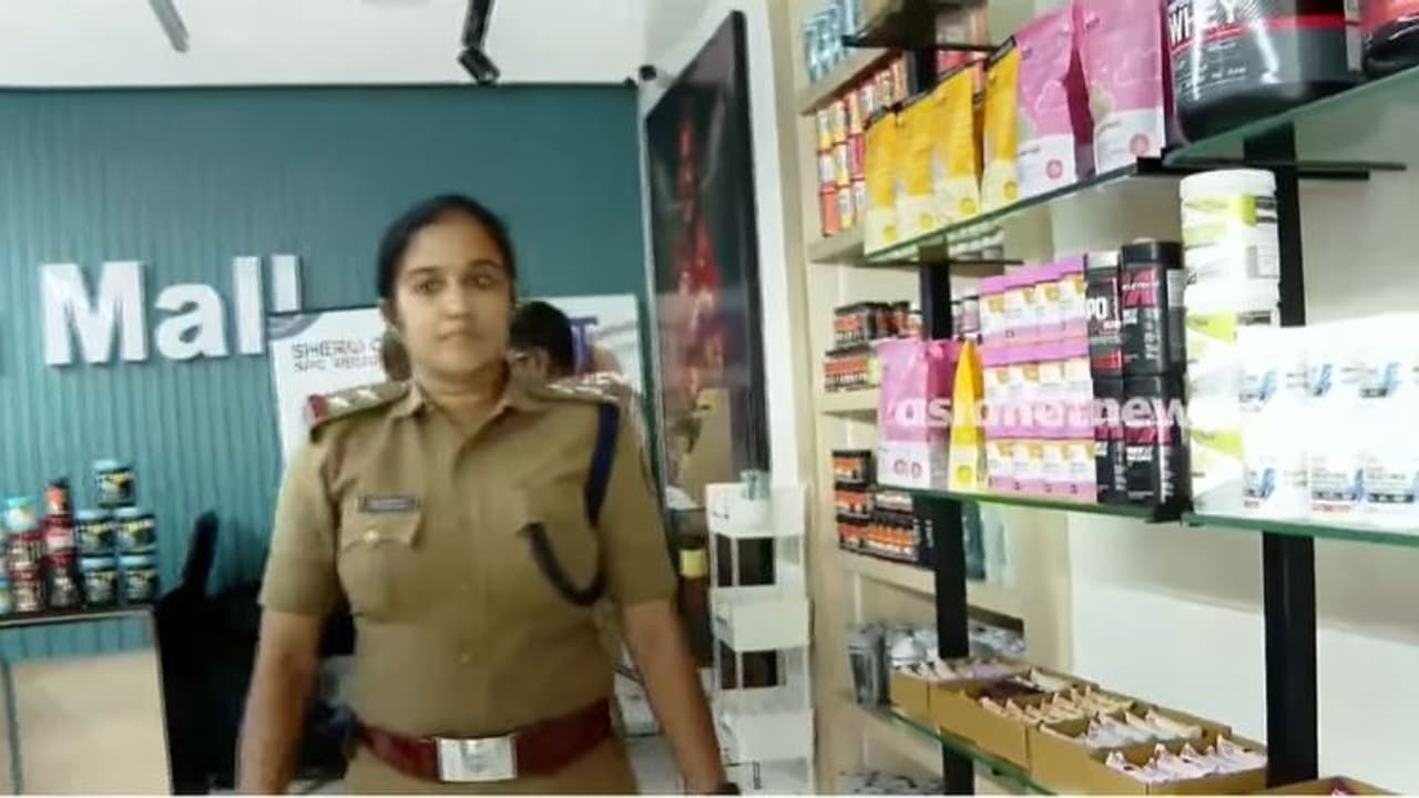 പുറമെ നോക്കിയാൽ ഫിറ്റ്നസ് ജിം, പ്രോട്ടീൻ മോളിൽ കൂടുതൽ ആളുകളും എത്തുന്നത് പക്ഷെ വ്യായാമത്തിന് അല്ലെന്ന് മാത്രം, എംഡിഎംഎം വിൽപന പിടികൂടി