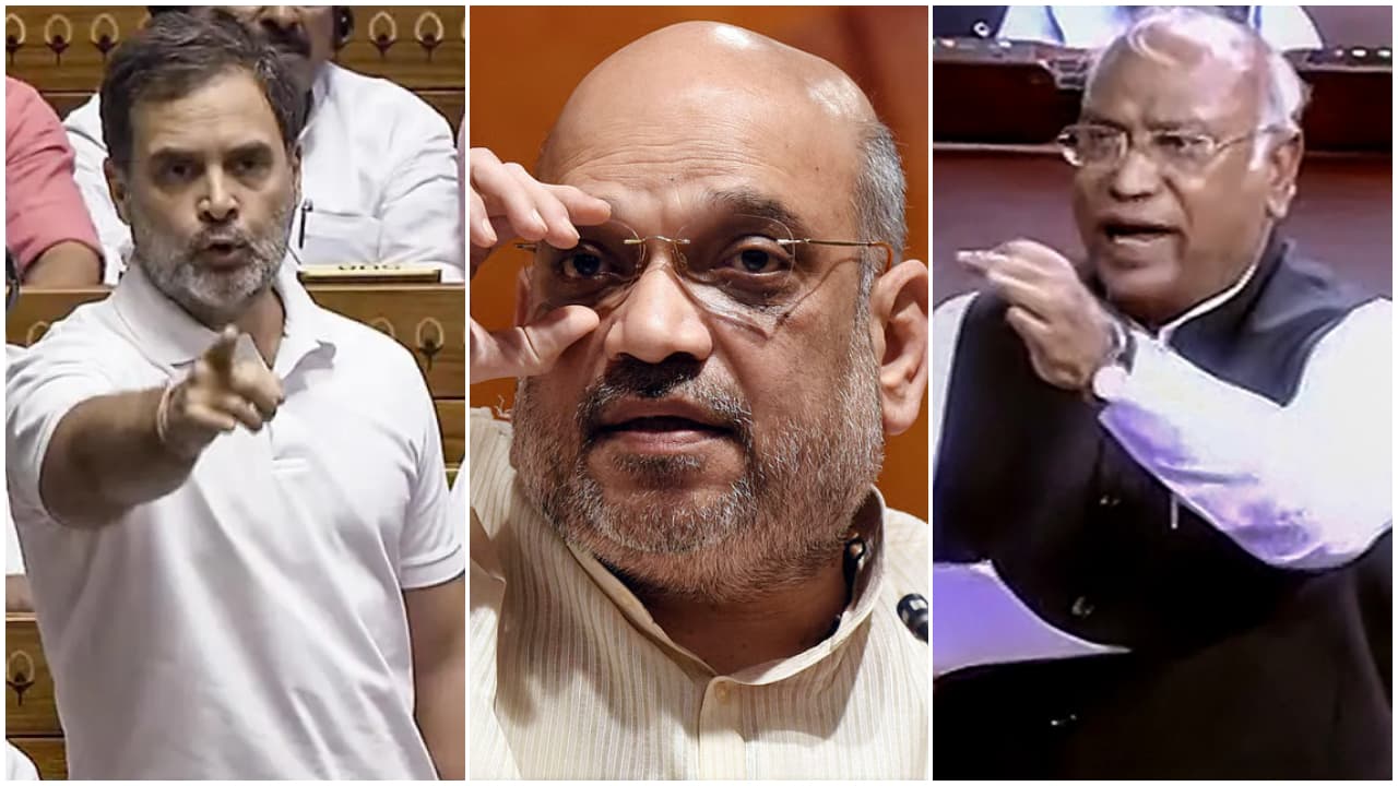 അമിത് ഷായുടെ രാജി പ്രധാനമന്ത്രി ചോദിച്ച് വാങ്ങണം, വിദ്യാർഥികൾക്കെതിരായ പൊലീസ് അതിക്രമത്തിൽ പ്രതിഷേധം കടുപ്പിച്ച് കോൺഗ്രസ്; ആഞ്ഞടിച്ച് ഖർഗെയും രാഹുലും