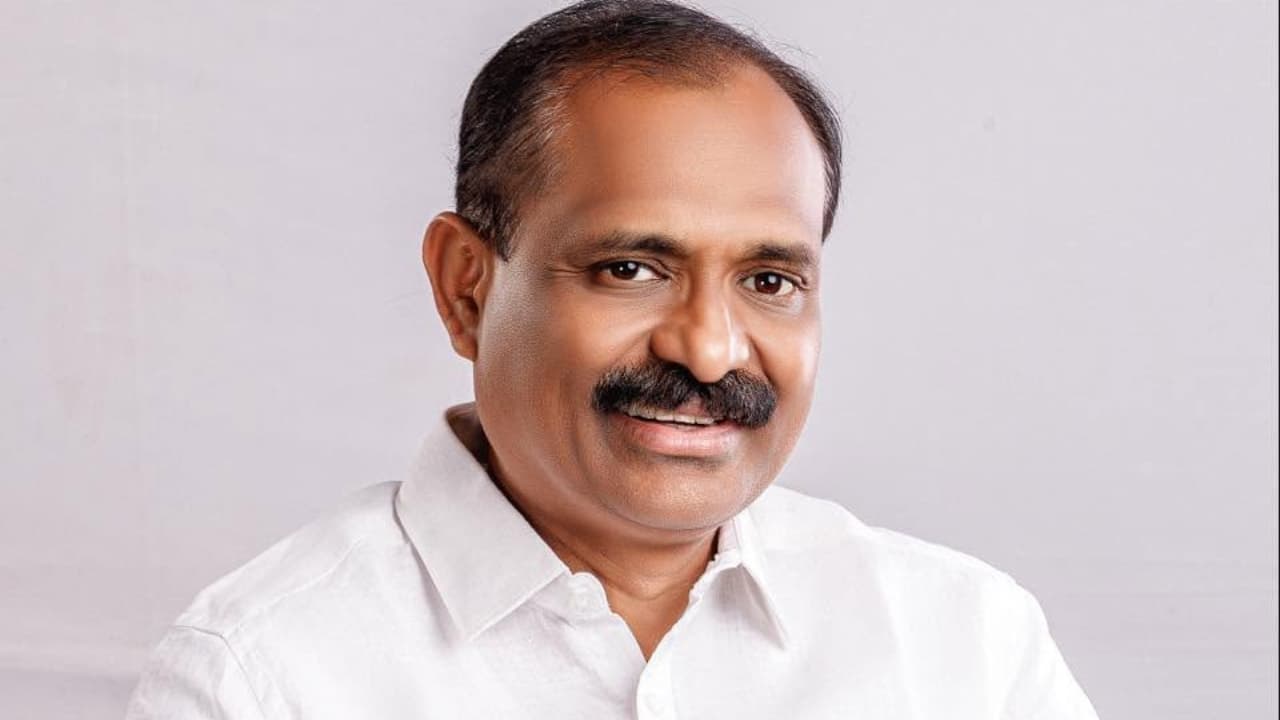 w-1280,h-720,format-jpg,imgid-01kz05bc9e783tkbgt101f8ckm,imgname-vv-rajesh-1785638269230.jpg
