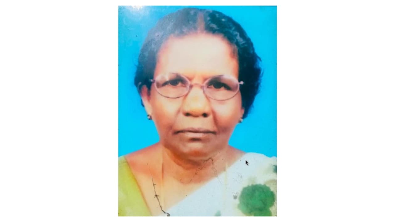 വെള്ളക്കെട്ടിൽ വീണ് റിട്ട. അങ്കണവാടി ടീച്ചർ മരിച്ചു