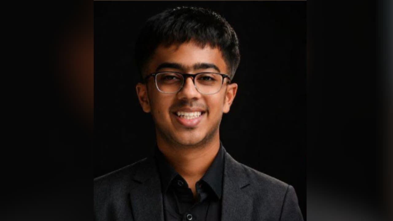पिता सरकारी स्कूल में शिक्षक, बेटे ने हासिल की ₹3.55 करोड़ की स्कॉलरशिप; अमेरिका में करेगा पढ़ाई