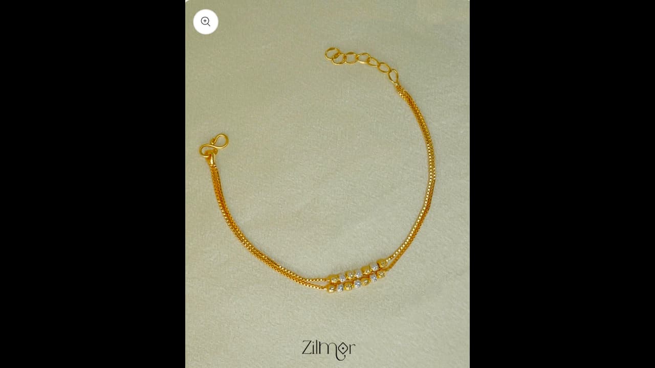 Gold Bracelet: குறைவான எடையில் அசத்தலான பிரேஸ்லெட் டிசைன்கள்..!