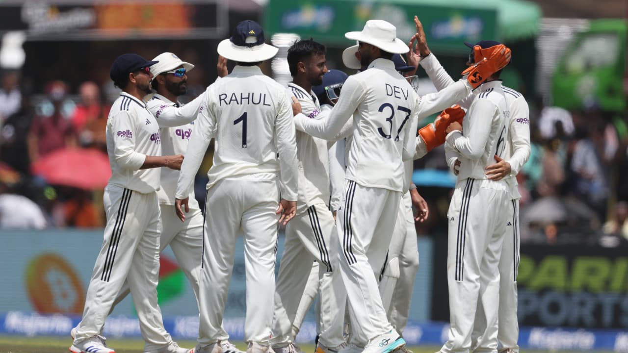 গল টেস্টে জয়ের দ্বারপ্রান্তে ভারত, লঙ্কার লক্ষ্য ২৮৮ রান