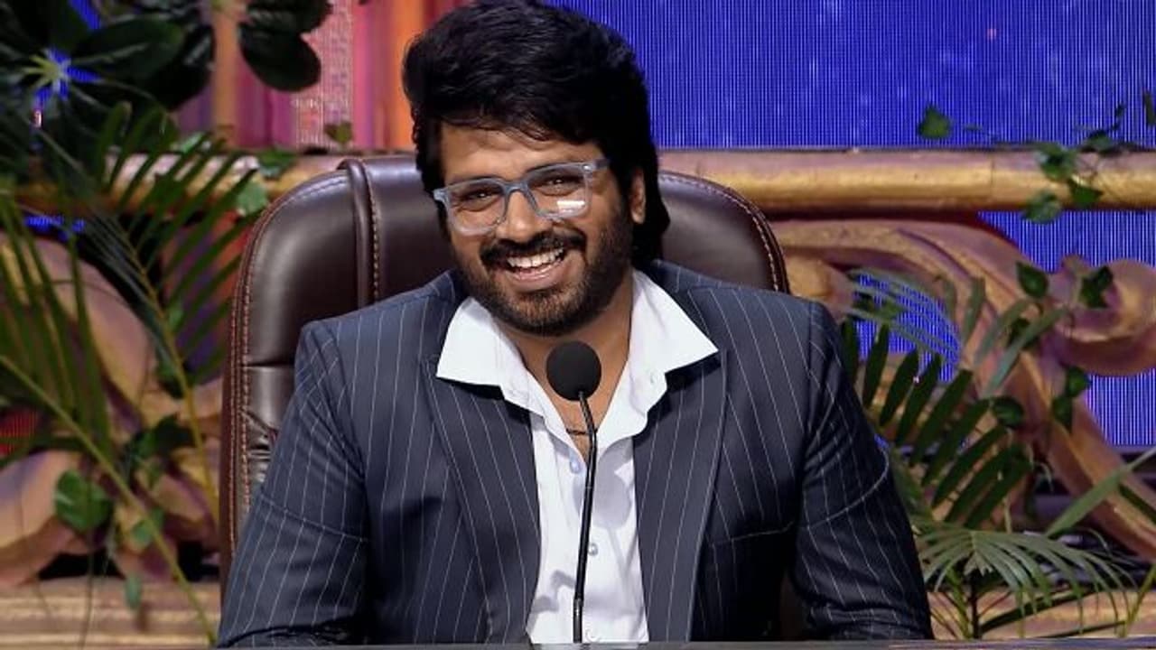 అనిల్ రావిపూడి ఇంట్లో పనులు చేస్తారా? తండ్రి సంచలన వ్యాఖ్యలు