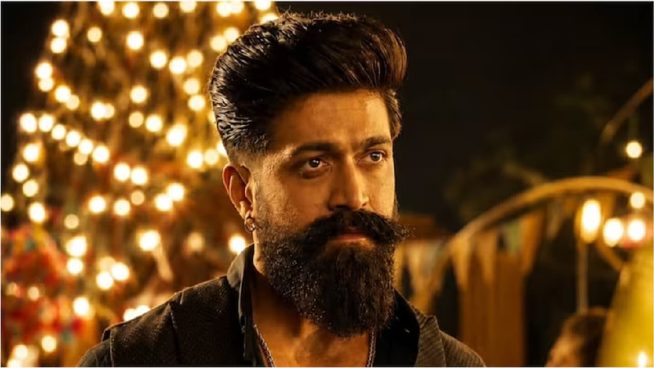 Yash Box Office: 1000 करोड़ क्लब से सिर्फ इतने दूर यश, KGF-Toxic से रचेंगे नया इतिहास