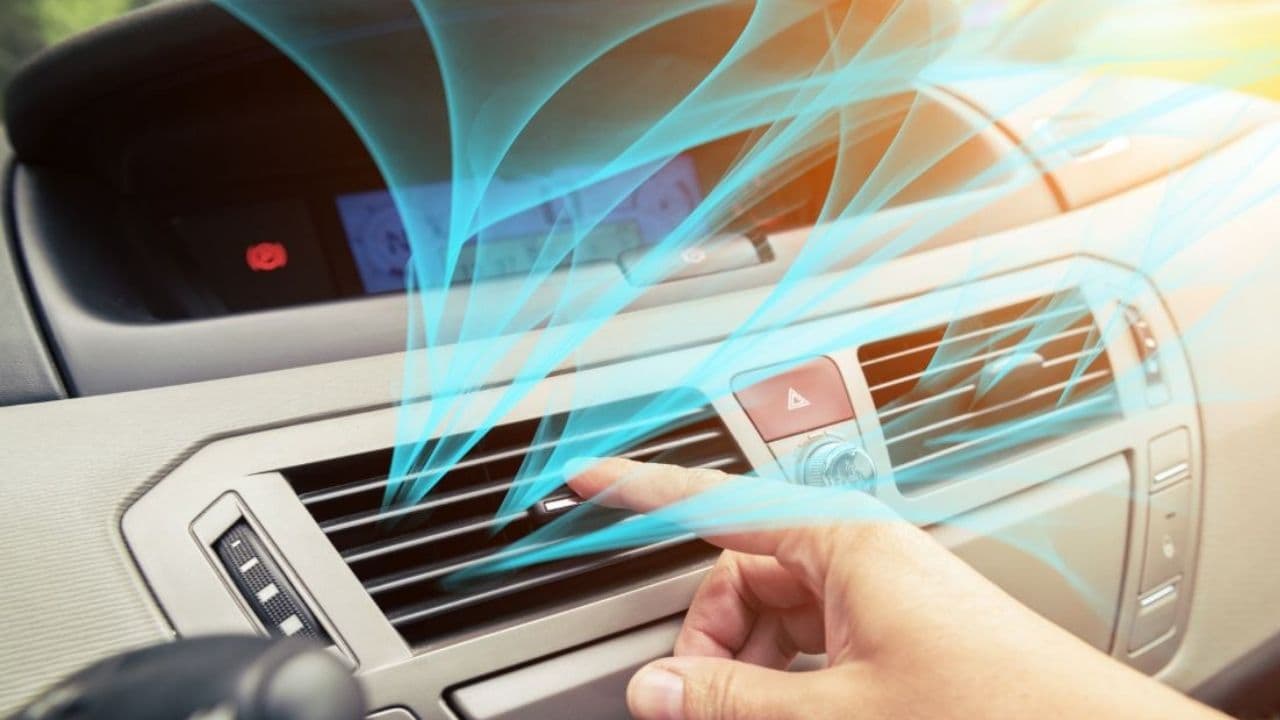 Car AC Cooling Tips: கார் ஏசி கூலிங் குறையுதா? மெக்கானிக்கிடம் போகும் முன் இந்த 5 விஷயங்களை முதலில் செக் பண்ணுங்க