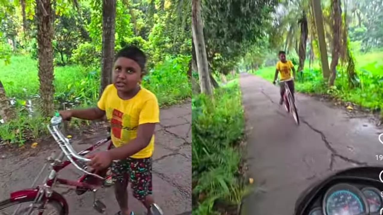 Bengal Biker Runs Out of Fuel, Then a Little Boy’s Kind Gesture Wins Hearts